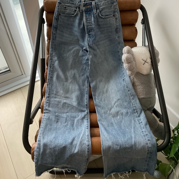 ARITZIA Denim Forum Farrah High Rise Wide Leg - Picture 1 of 6